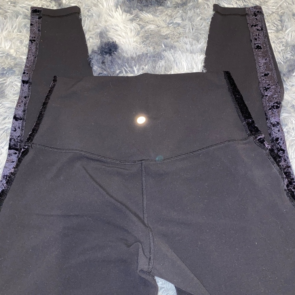 Lululemon Velvet crushed velvet Align leggings